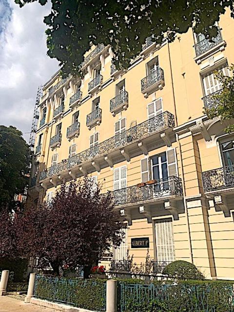 L'Albert 1Er - Ancien Palace - Centre Ville - Terrasse Vichy Exterior photo
